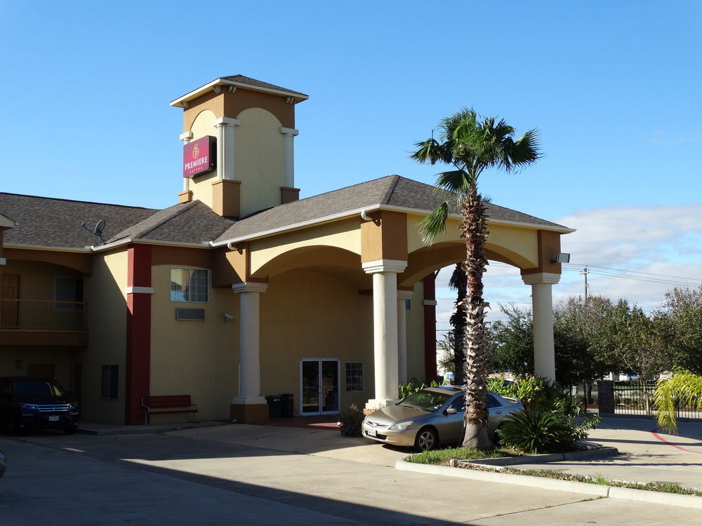 Regency Inn & Suites - Бейтаун Екстериор снимка